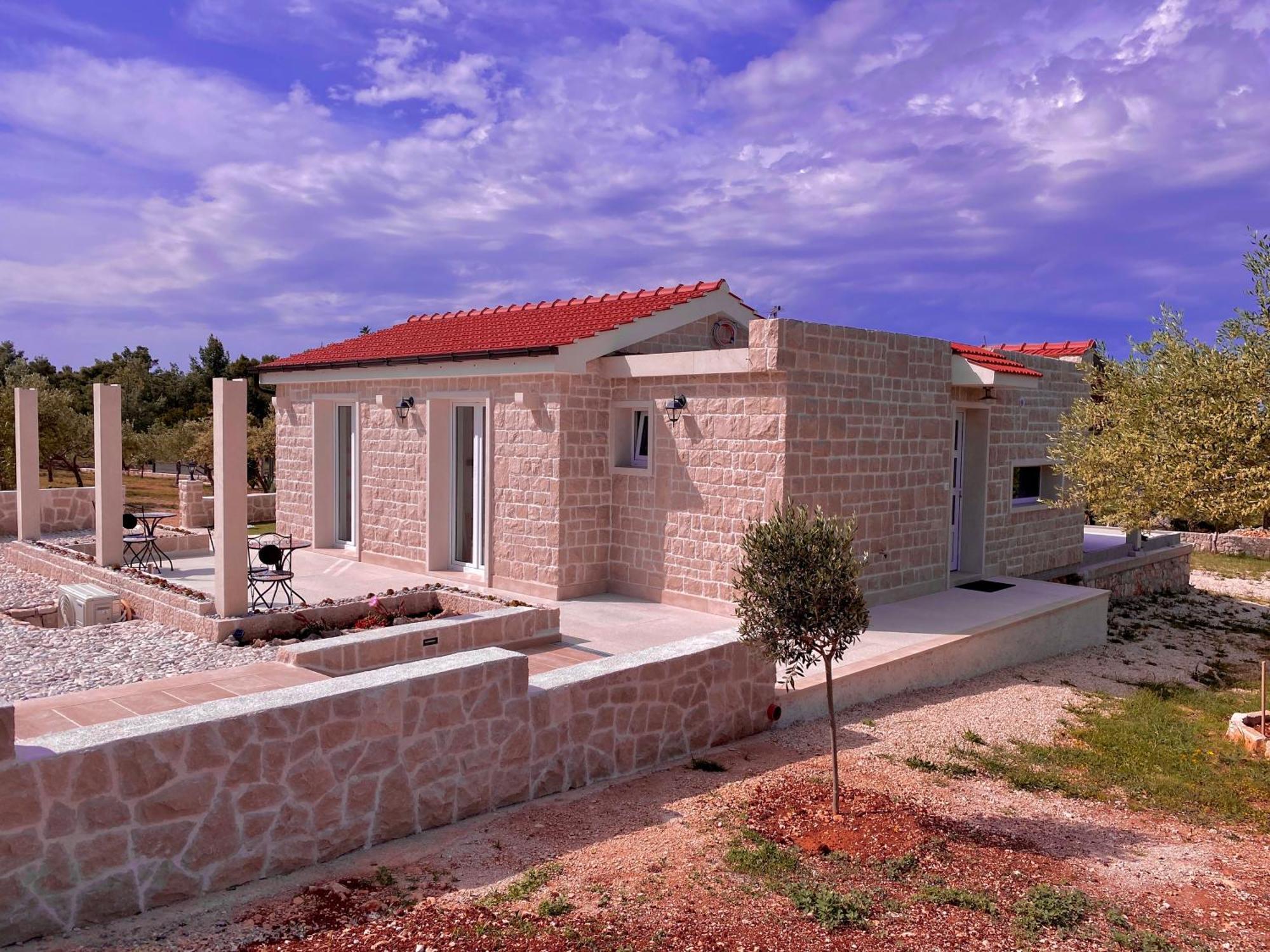 Maginja Villa Sutivan